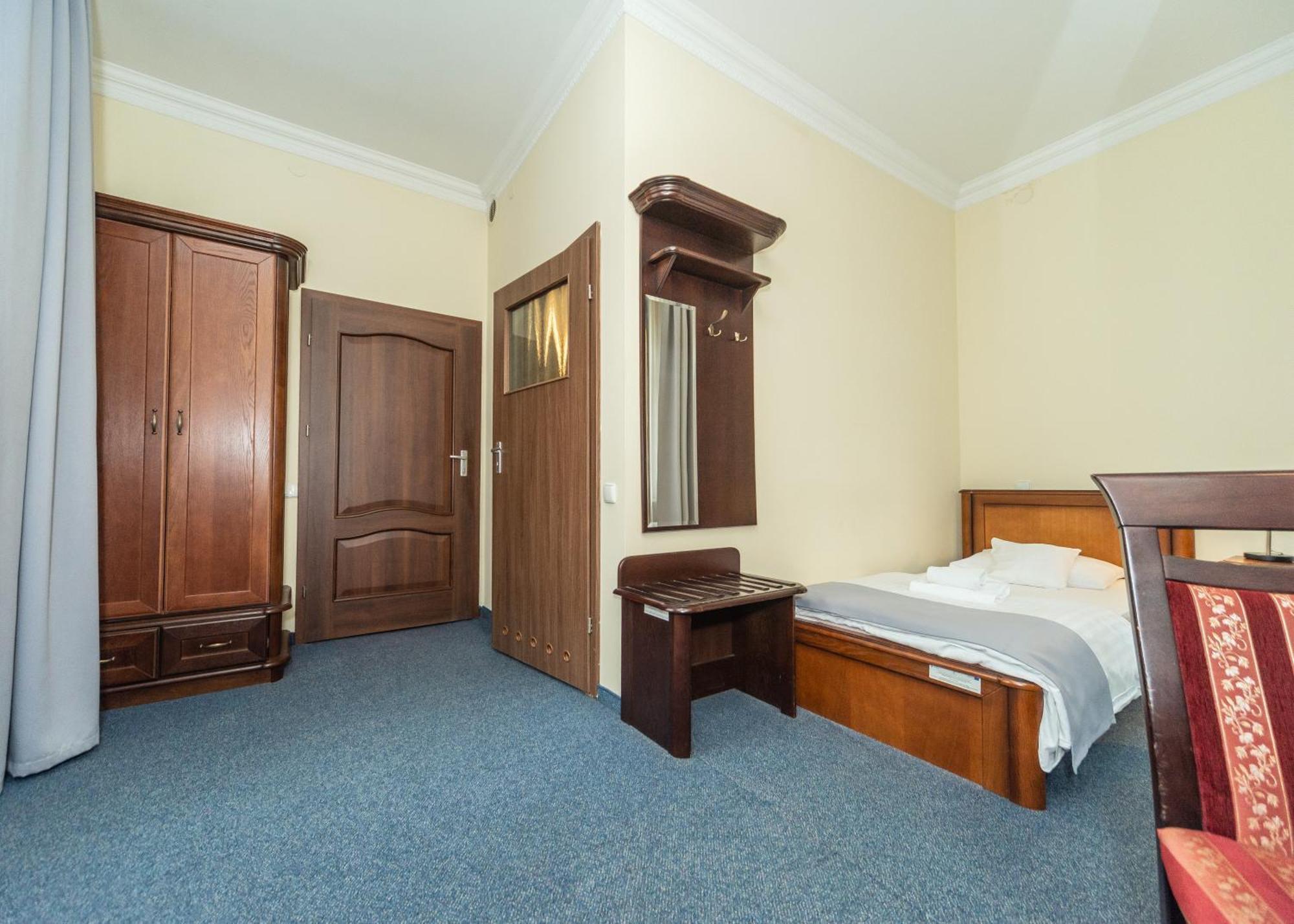 Hotel Marczewski Бельско-Бяла Экстерьер фото