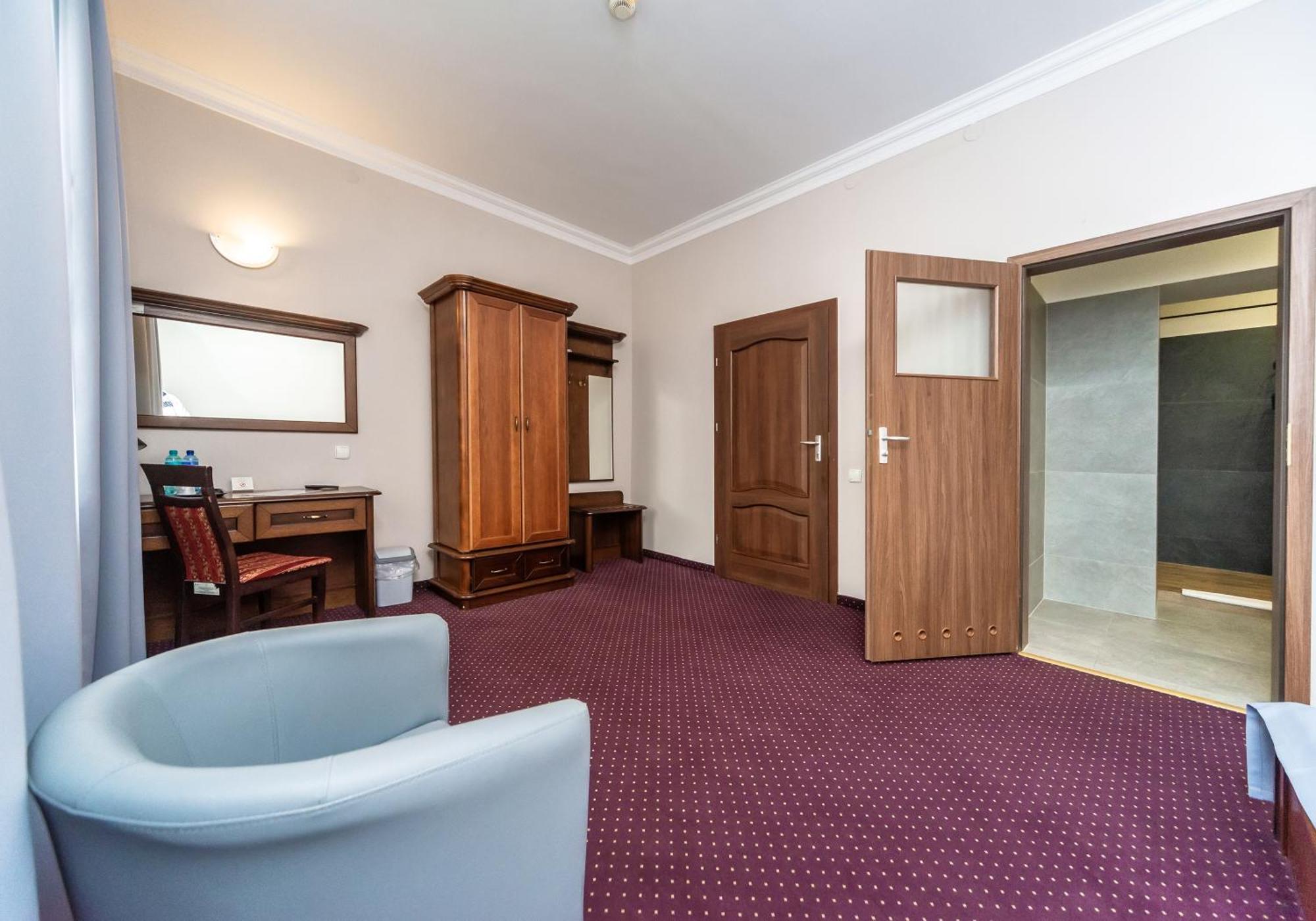 Hotel Marczewski Бельско-Бяла Экстерьер фото