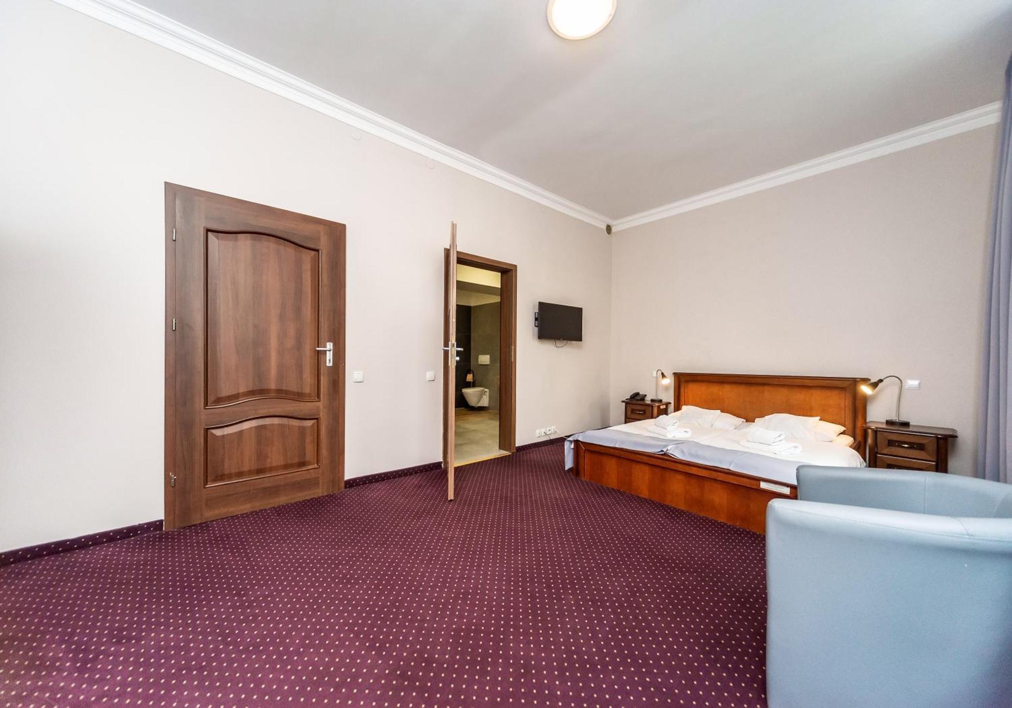 Hotel Marczewski Бельско-Бяла Экстерьер фото