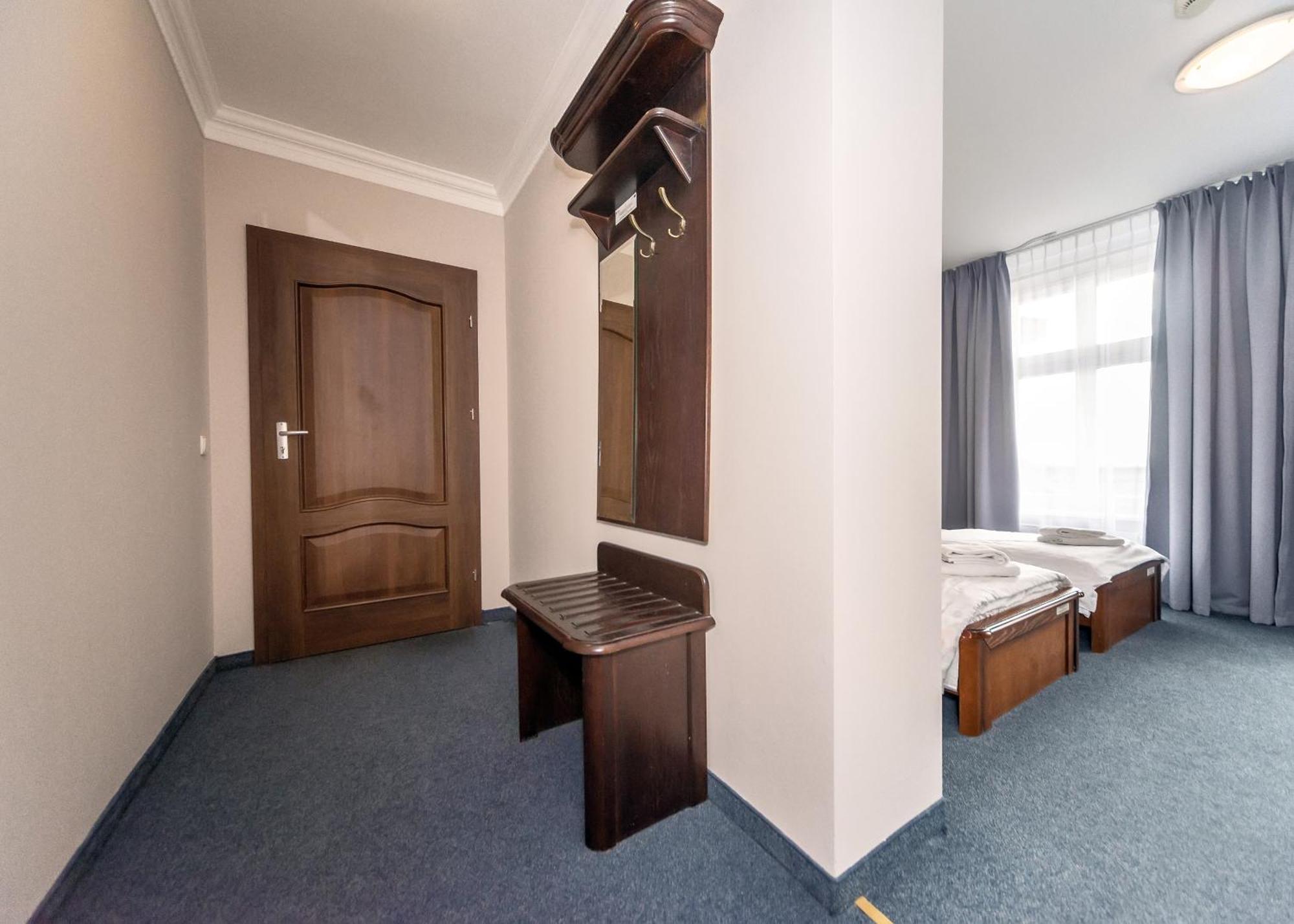 Hotel Marczewski Бельско-Бяла Экстерьер фото