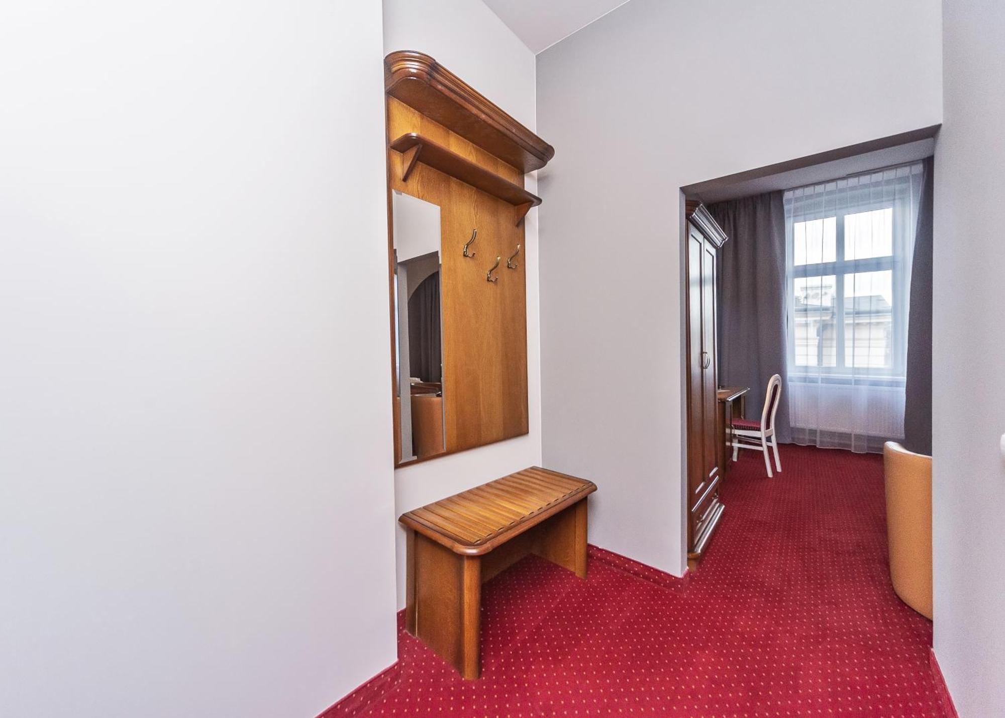 Hotel Marczewski Бельско-Бяла Экстерьер фото