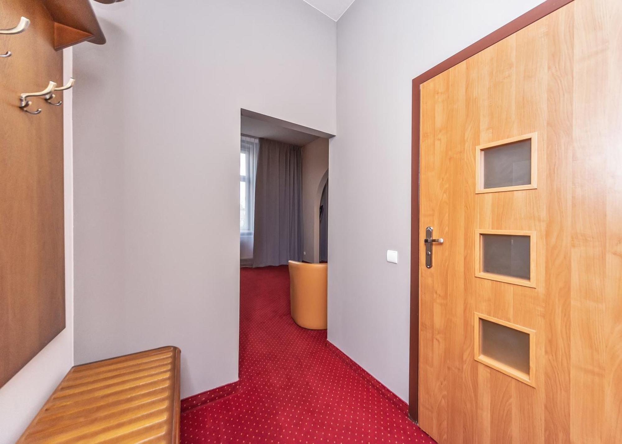 Hotel Marczewski Бельско-Бяла Экстерьер фото